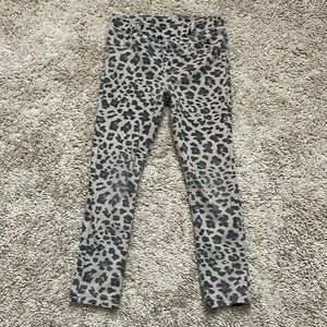 H & M size 6 leaped printed girls pants